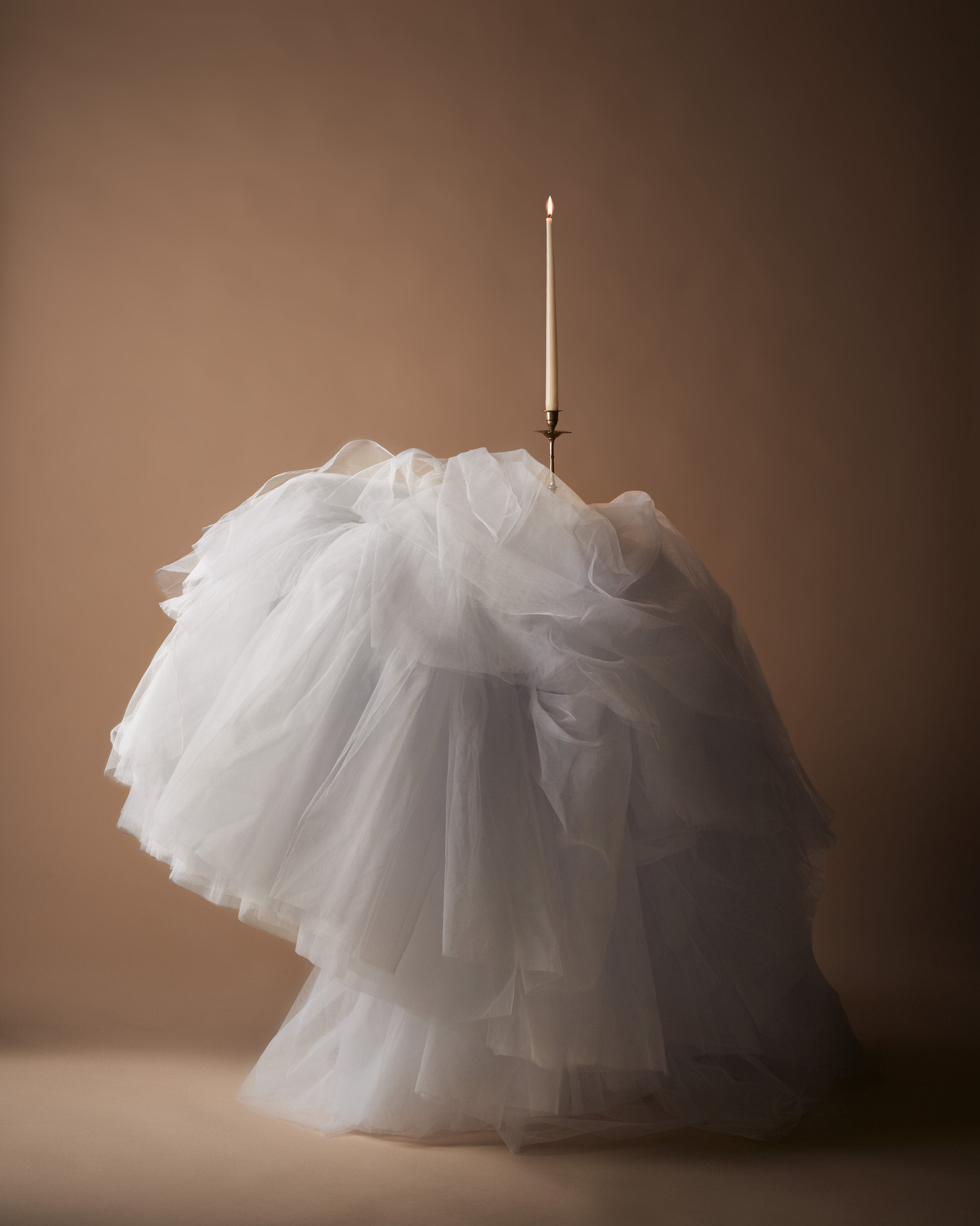 tablecloth with tulle details